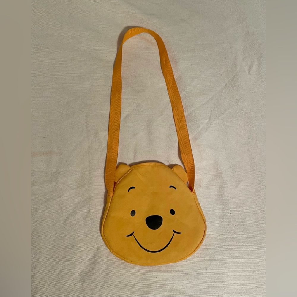 VTG POOH CROSSBODY BAG